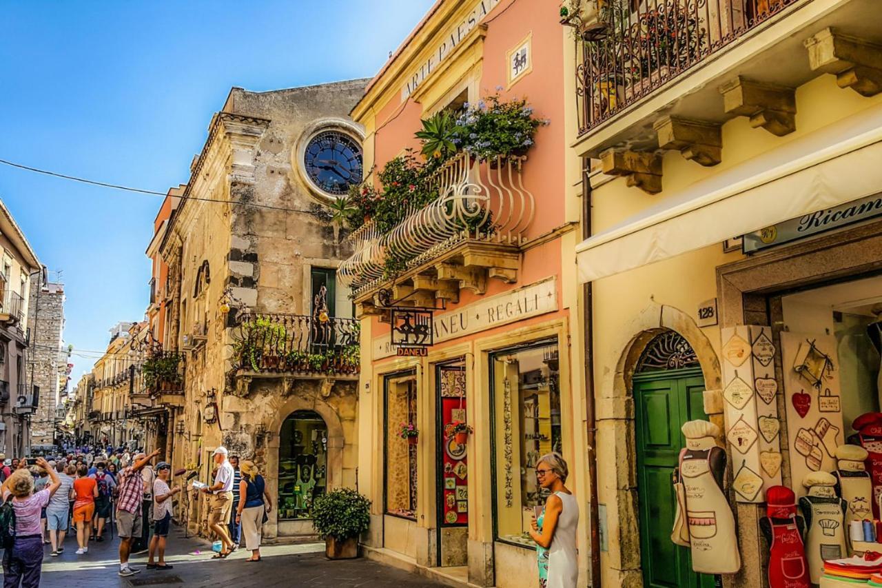 Patry' House Apartment Giardini Naxos Exterior photo